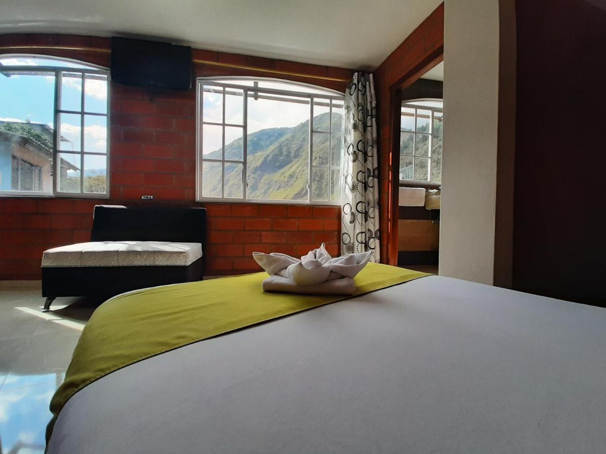 Balcon Del Cielo * Baños